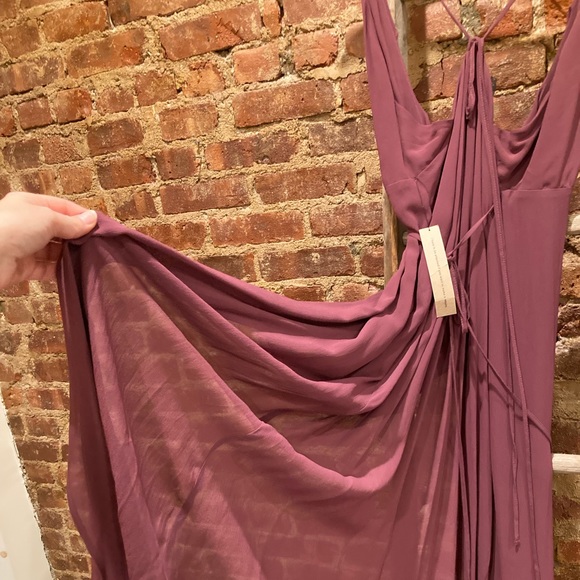 REFORMATION Heyworth Dress - Picture 3 of 4